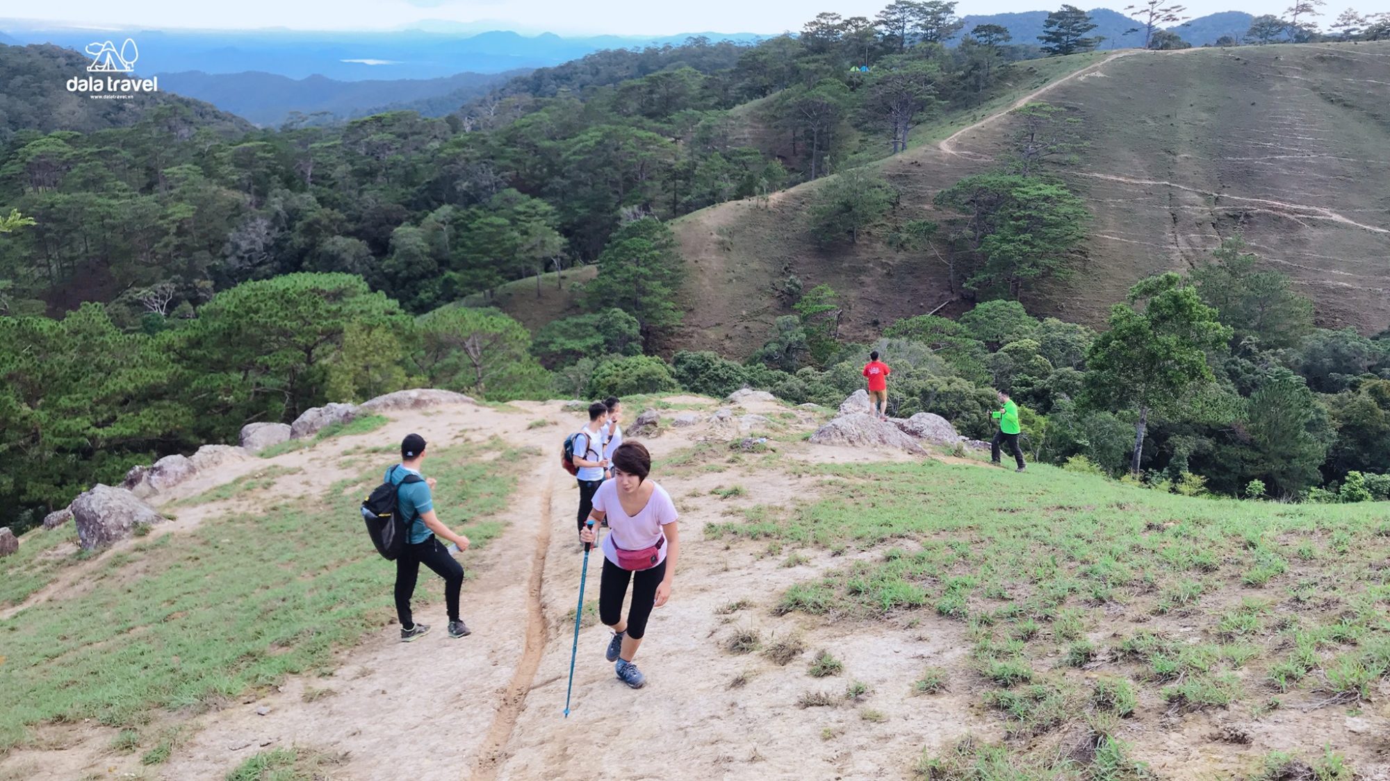 Cần chuẩn bị gì cho chuyến trekking cùng Dala Travel