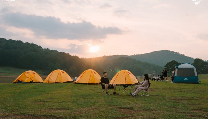 Cắm trại Đà Lạt