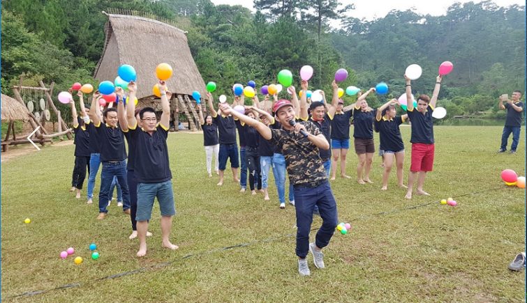 Tổ chức team building Đà Lạt